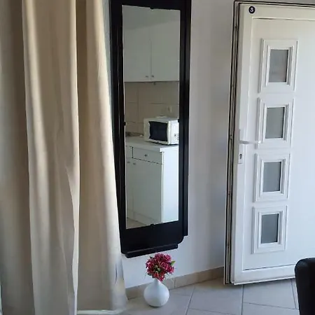 Tony Apartment *