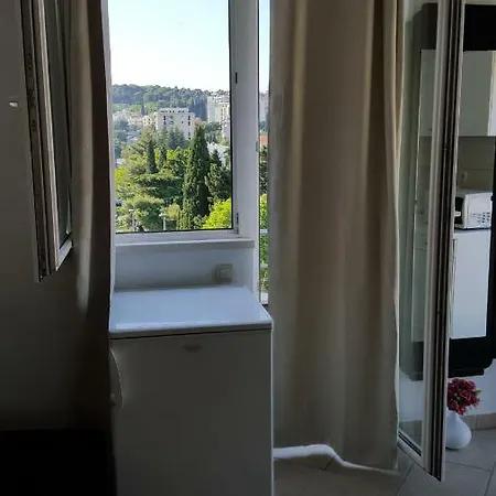 Apartment Tony